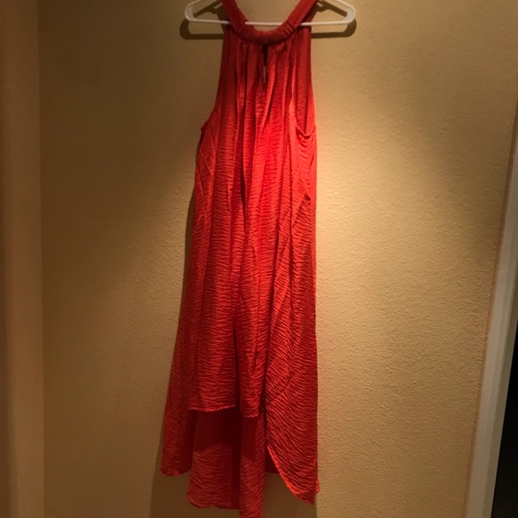 Beautiful dress wear twice (used - Picture 5 of 5